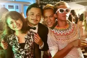 Hadiri pernikahan Derby Romero, 6 seleb ini tampil simple namun elegan