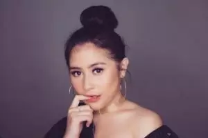 Digosipkan suka gonta-ganti pacar, Prilly Latuconsina geram