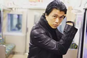 Bersinar di dunia hiburan, 3 seleb ganteng ini juga investor sukses