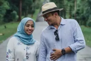 Diboyong suami, 8 artis cantik ini pindah ke luar negeri pasca menikah