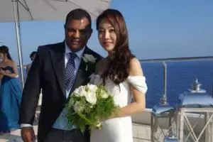 5 Fakta pernikahan kedua bos AirAsia dengan gadis cantik Korea