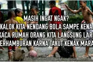 Tak lekang waktu, 7 keseruan main bola waktu kecil ini bikin kangen
