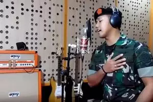Despacito versi TNI ini bakar semangat kamu anak muda zaman now