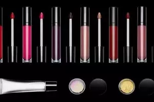 Makeup artist legendaris ini rilis koleksi lipstik edisi terbatas