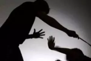 Tak mau menulis, murid TK ini ditampar guru sampai telinganya berdarah