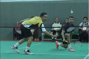 Gaya Imam Nahrawi main 5 jenis olahraga, ada tenis meja pakai kepala