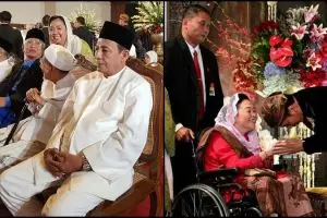 7 Foto kiai dan keluarga di nikahan Kahiyang-Bobby ini bikin adem 