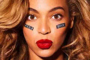 Tren lipstik glossy, rahasia makeup bibir sensual ala Beyonce