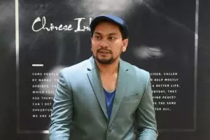 Klarifikasi cuitan Tompi di Twitter terkait perban luka memar