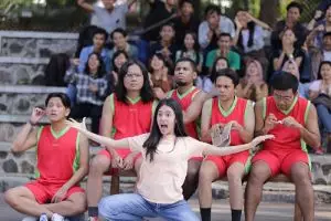 Yuk kenalan dengan 7 pemeran utama film Mau Jadi Apa?