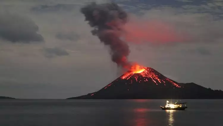 Sebelum Gunung Agung, ini 5 letusan gunung paling dahsyat di Indonesia