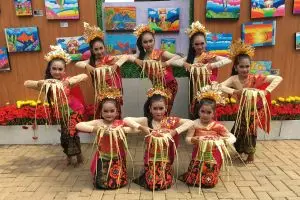 5 Kesenian Indonesia ini butuh banyak personel, aksinya bikin takjub