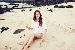 Libur akhir tahun tetap kece, coba tiru 7 gaya casual ala YoonA SNSD