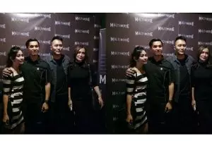 Postingan istri Edison ini bukti hubungan dengan Demian tetap solid