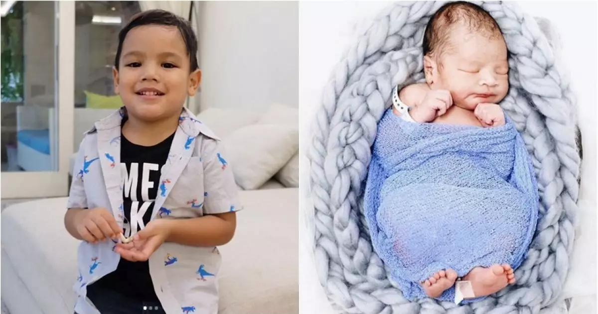 Momen lucunya dua anak Titi Kamal, Juna & baby Kai saat main bareng