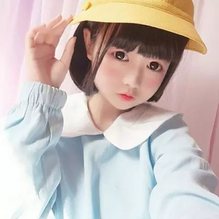 10 Potret Lolu, cosplayer yang menggoda lewat binar matanya