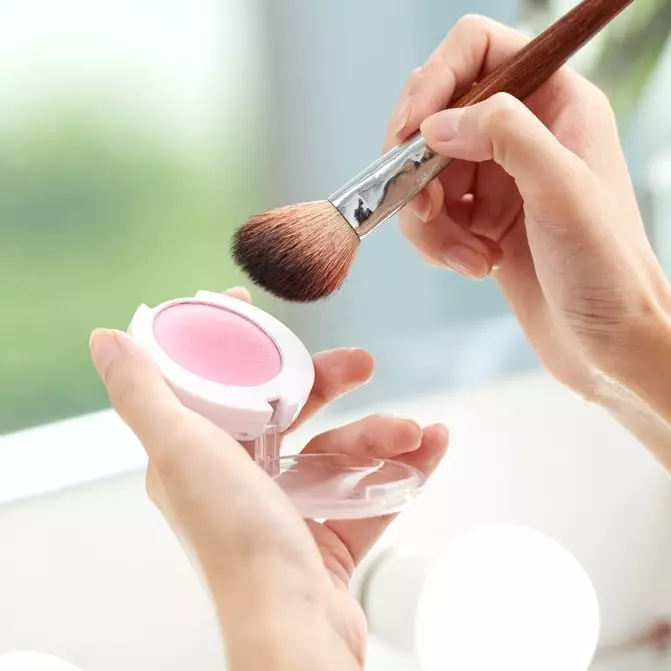 Tampil lebih colorful, ini 5 blush on terbaik di bawah Rp 100 ribu 