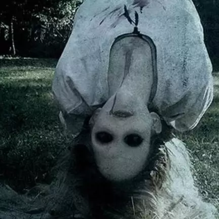 8 Postingan serem Sara Wijayanto, bikin penasaran pengen lihat hantu