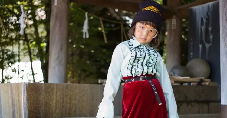 Intip 8 style Coco Pink, selebgram usia 7 tahun yang chic abis