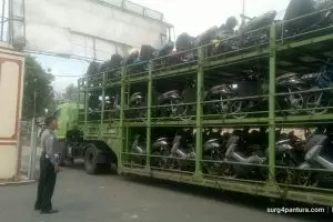 Sopir tertidur, saat bangun tiba-tiba truk nyasar di tempat tak wajar