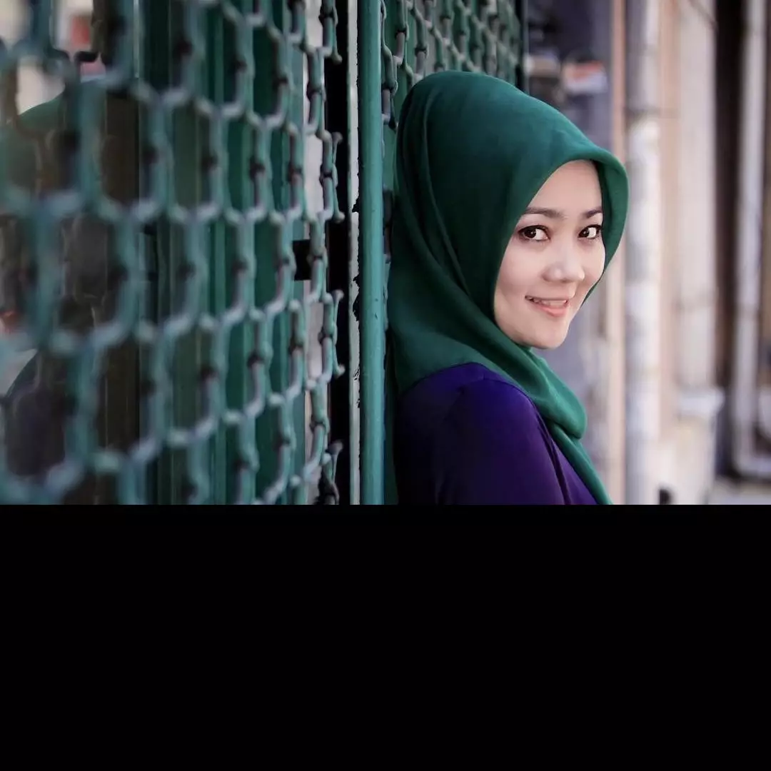 11 Gaya cantik Atalia Praratya istri Ridwan Kamil, sederhana &amp; elegan