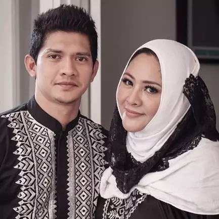 14 Potret tasyakuran 4 bulan kehamilan Audy Item, penuh lantunan doa