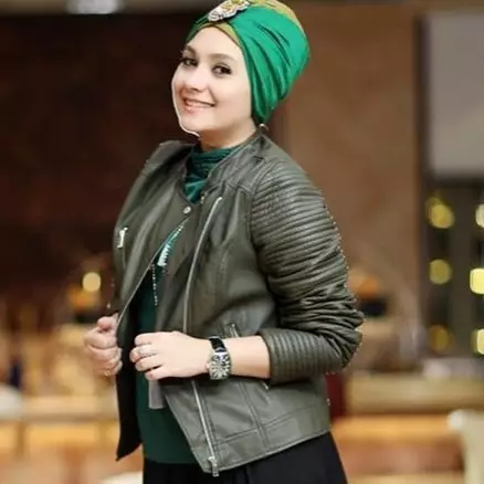 Gaya istri 6 anggota DPR ini fashionable banget