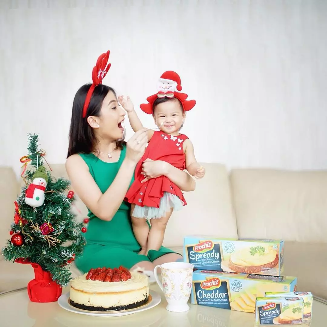 10 Gaya anak seleb saat ikut meriahkan natal, imutnya menggemaskan
