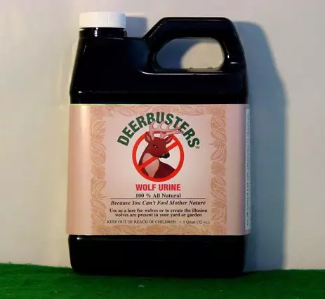 8 Benda absurd yang tak disangka dijual di olshop, ada pipis serigala