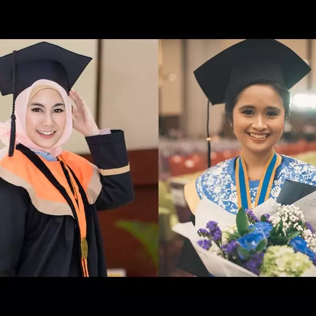 10 Seleb ini sukses tuntaskan studinya di 2017, intip busana wisudanya