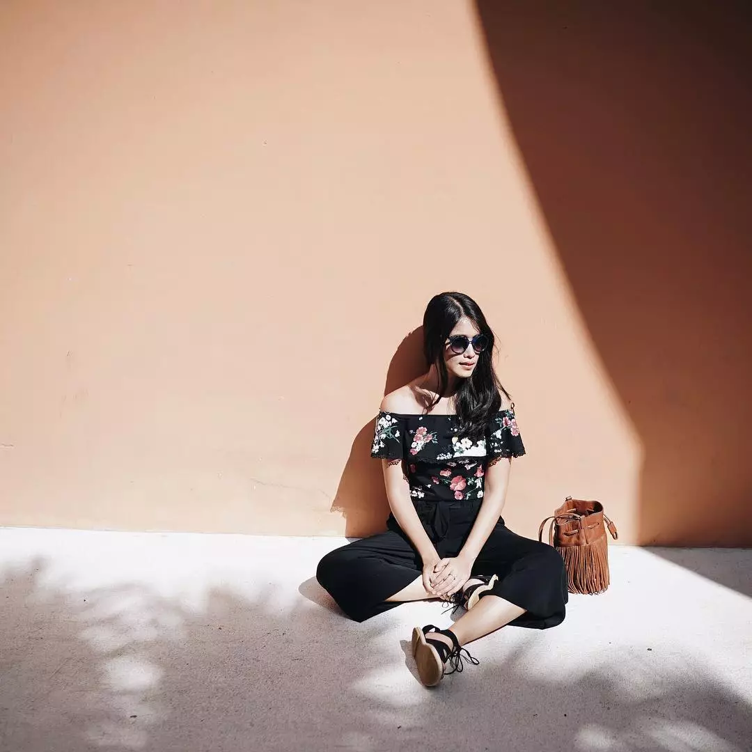 8 Mix and match floral print ala fashion influencer Ana Octarina