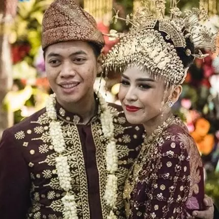 7 Potret sakralnya pernikahan Rasyid, anak Hatta Rajasa