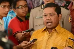 5 Fakta unik sosok Idrus Marham, menteri sosial baru ganti Khofifah