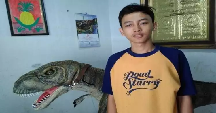 Kisah inspiratif alumni SMK Jogja berhasil ciptakan 'robot' dinosaurus
