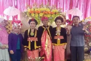 Kisah 5 pria berbeda yang nikahi dua wanita sekaligus, jangan iri ya?