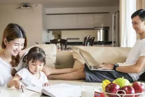 7 Kebiasaan keluarga ini tak disadari berdampak buruk, berani berubah?