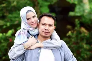 Angel Lelga & Vicky unggah video romantis, warganet malah doakan ini