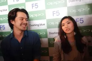 Pertama kali kolaborasi, ini sanjungan Morgan pada Isyana