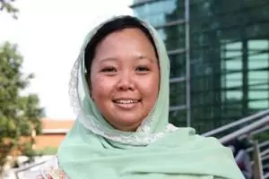 Duduk bareng biksu & Buya Syafi'i, cerita Alissa Wahid ini bikin adem