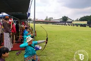 Merawat Jemparingan, panahan tradisional khas Mataram berbusana Jawa