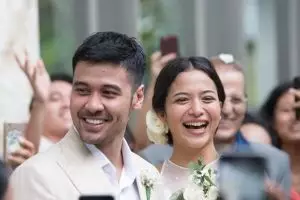 Chicco & Putri Marino pelukan tanpa baju, respons warganet tak terduga