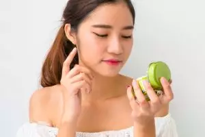 Cewek wajib tahu, ini 10 bahan alami terbaik untuk perawatan kulit