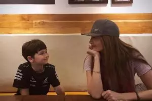 10 Momen kebersamaan Tamara Bleszynski bareng Kenzou, sweet banget