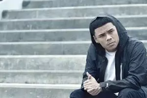 Tulis curhatan di media sosial, Teza Sumendra diserbu suporter Persija