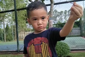 Raffi posting foto polaroid Rafathar, warganet temukan kejanggalan