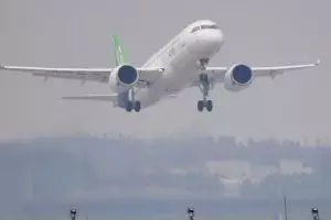 Penerbangan di hari Selasa jauh lebih murah, mitos atau fakta?