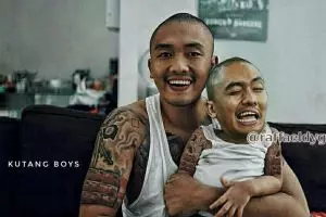 Ini jadinya jika 10 seleb tubuhnya berubah jadi anak-anak, kocak abis