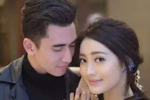 Bermesraan di dalam air, aksi vulgar Verrell-Natasha Wilona dihujat