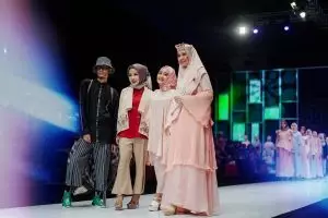 Kolaborasi sama 4 publik figur, koleksi baju muslim terbaru ini kece