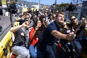 7 Momen keseruan para pemain Avengers naik bus, nyanyi sepanjang jalan